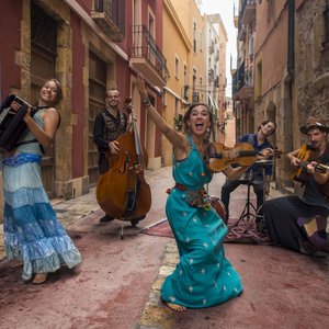 Balcony Players için avatar