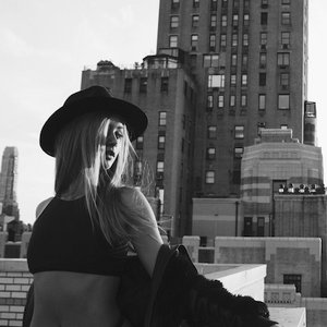 MONDO GROSSO feat. RHYME 的头像