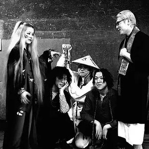 五人一首 的头像