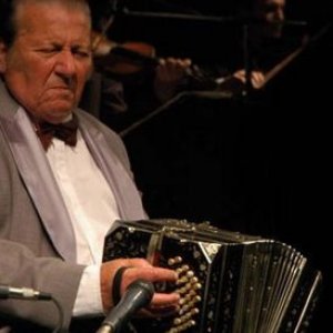 Carlos Lázzari Y Orquesta 的头像