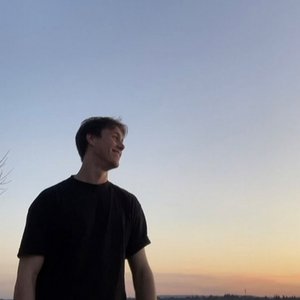 Alex Crichton 的头像