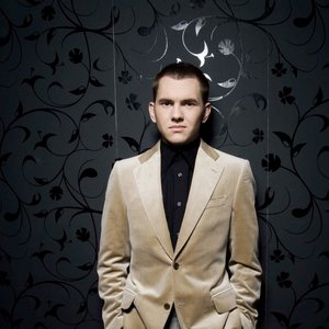 DJ Leonid Rudenko feat. Vicky Fee 的头像