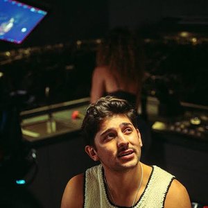 Tony Mils 的头像