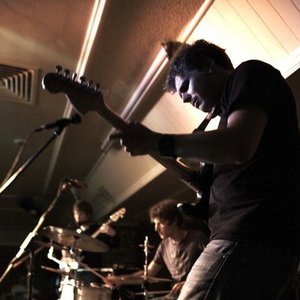 Inertia Trio 的头像