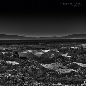 “Pyramids of Space”的封面
