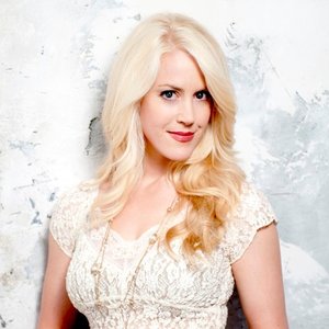 Avatar for Elizabeth South