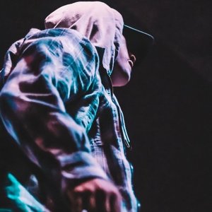 WayUpAlex 的头像