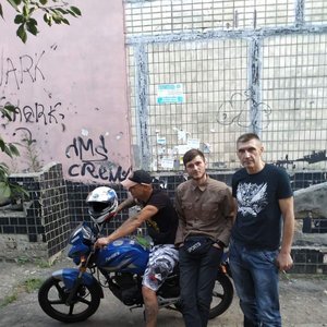 Vyacheslav Nichik [feat. Igor Veligula & Pavel Maynov] 的头像