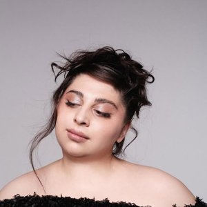 Flora Bichakhchyan 的头像