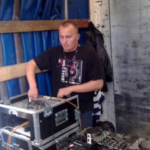 DJ MaxMike 的头像