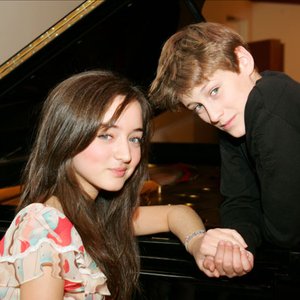 Clemence & Jean-Baptiste Maunier のアバター