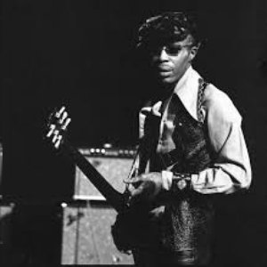 Luther "Snake" Johnson 的头像