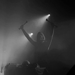 Life Equals Zero (Live)