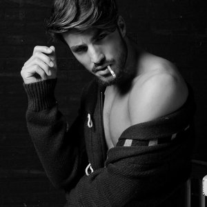 Mariano Di Vaio 的头像