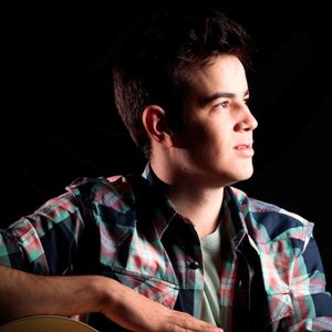 Avatar for Alex Moreira