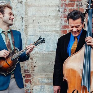 “Chris Thile;Edgar Meyer”的封面