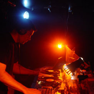 Damon Wild photo provided by Last.fm