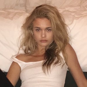 Opus3 (feat. The Hellp) - Single