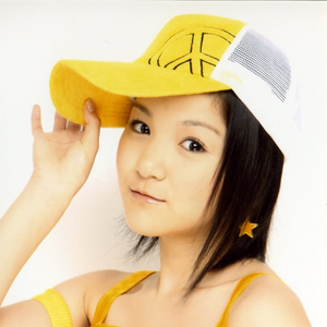 光井愛佳 photo provided by Last.fm