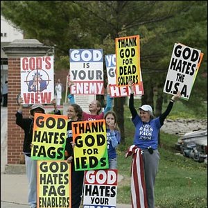 Zdjęcia dla 'The Westboro Baptist Church'