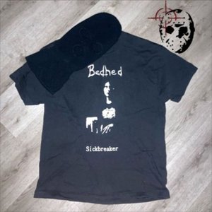 Black Tee