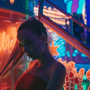 Bad Gyal & Dubbel Dutch 的头像