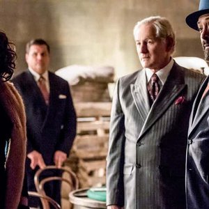 “Jesse Martin, Victor Garber & John Barrowman”的封面