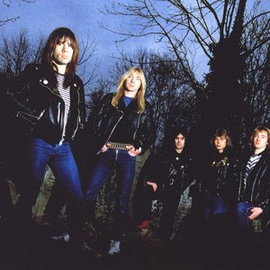 Zdjęcia dla 'Heavy metal'