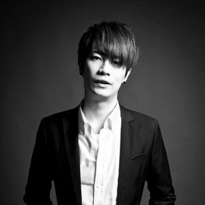 Immagine per '姚俊羽'