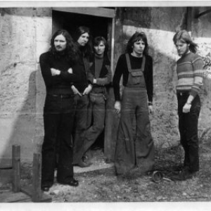 Mona Lisa Young photo provided by Last.fm