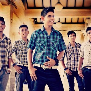 Qalam Band 的头像