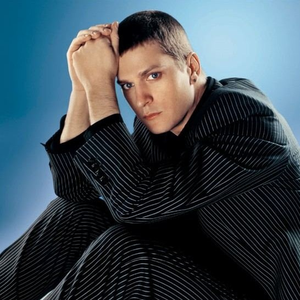Rob Thomas photo provided by Last.fm