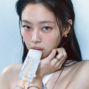 Jennie 的头像