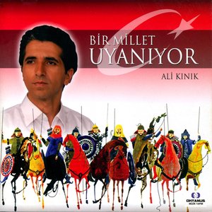 Bir Millet Uyanıyor