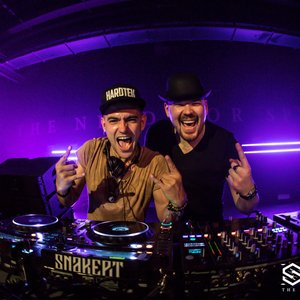 Billx & Dr. Peacock 的头像