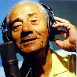 Roberto Silva photo provided by Last.fm