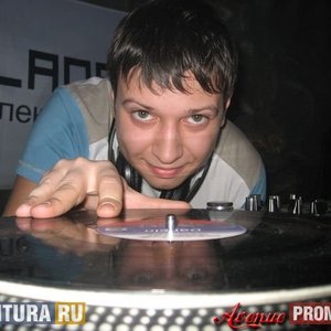 DJ Smart 的头像
