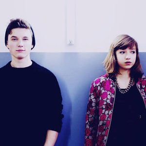 Ach Nie Mnie Jednej The Dumplings Last Fm Nie widać na mych smutnych włosach śladu twej dłoni niecierpliwej nie słychać żalu w śpiewie kosa i dobry pan bóg się nie dziwi. last fm