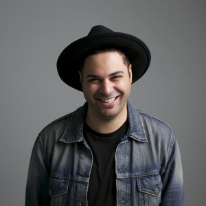 Andrew Marcus 的头像