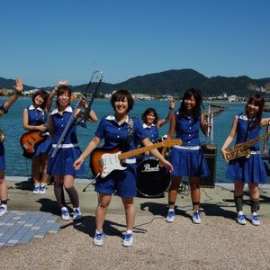 モアドモア 的头像