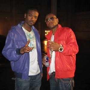 2 Pistols feat. Ray J 的头像