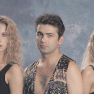 Derreck Simons photo provided by Last.fm