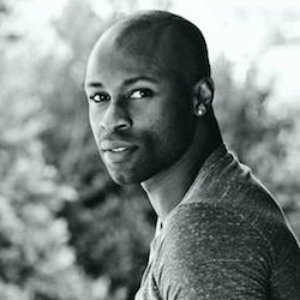 Taurean Everett 的头像