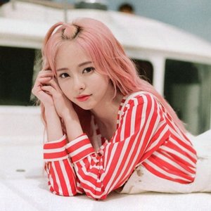 LOOΠΔ, 진솔 的头像
