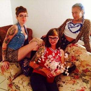 The Menstruals 的头像