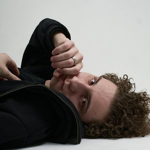 Троеточие 的头像