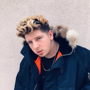 Dylan Reese 的头像