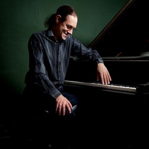Avatar for Bob Gluck