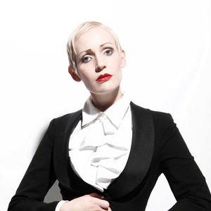 “Sophie J Edwards”的封面