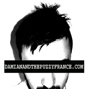 Imagem de 'Damian and the Puzzy France'